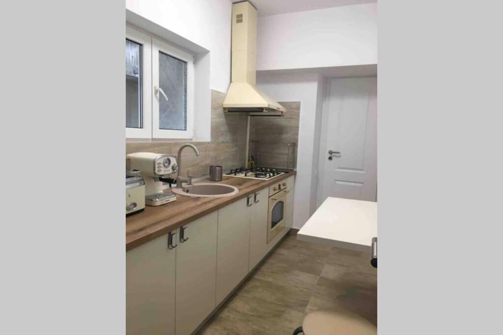 Magheru Cozy New Apartament 2 Rooms Bucarest Esterno foto